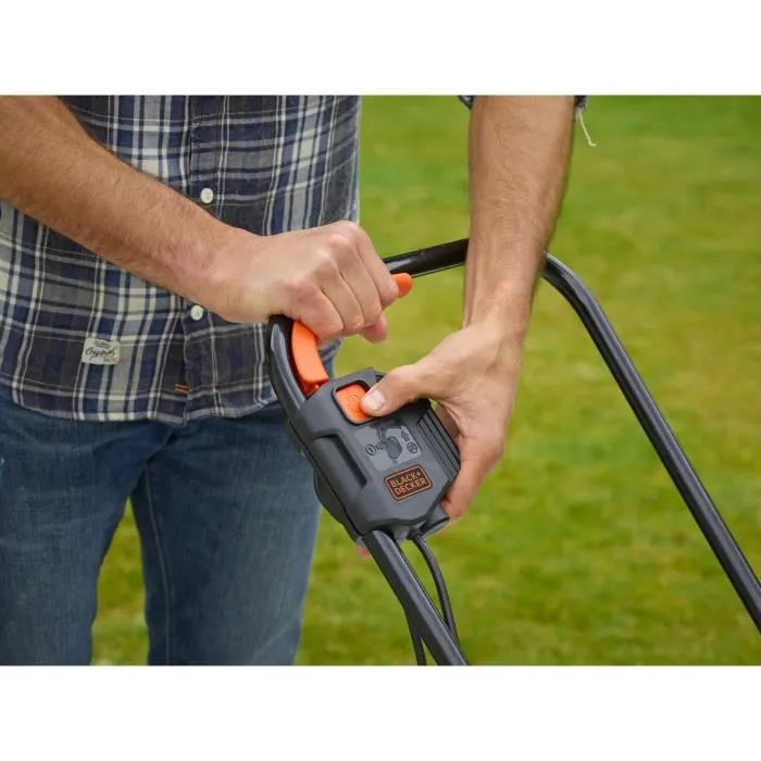 Black+Decker Tondeuse électrique filaire BEMW451-QS, 1200W, largeur de coupe 32 cm, 3 hauteurs réglables 20-60 mm, idéale petits jardins et pelouses jusqu'à 300 m²