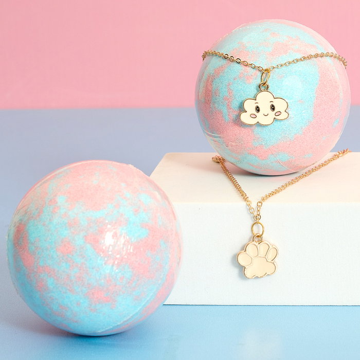Cosmetic Club Bombe de bain avec bracelet surprise KAWAII Cosmetic Club Bombe de bain avec bracelet surprise KAWAII