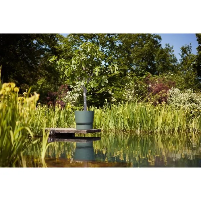 Elho Pot de Fleurs Greenville Rond 100% Recyclé - Réservoir d'Eau Intégré - Ø 55 x H 50 cm - Vert - Pour Extérieur Elho Pot de Fleurs Greenville Rond 100% Recyclé - Réservoir d'Eau Intégré - Ø 55 x H 50 cm - Vert - Pour Extérieur