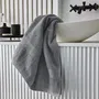 Today Essential - Drap de bain 70 x 130 cm 100% Coton 450 g/m² coloris acier, linge de bain doux et élégant