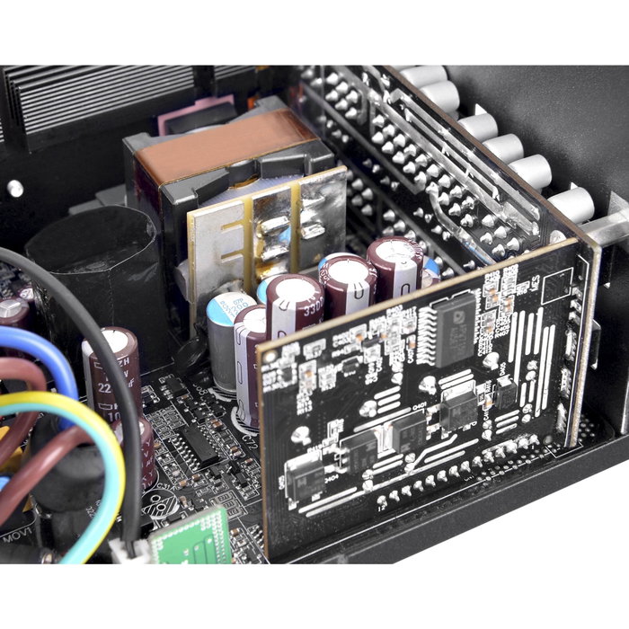Thermaltake Toughpower GF A3 1200W 80+ Gold Gen 5 Thermaltake Toughpower GF A3 1200W 80+ Gold Gen 5