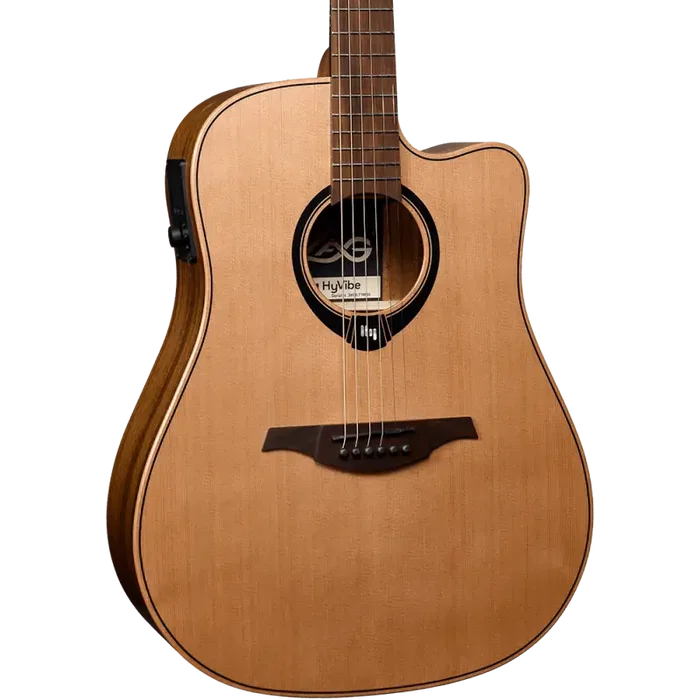 LAG Guitare Acoustique Dreadnought HyVibe H2 10 A/E Cutaway HV10DCE table cèdre massif, fond et éclisses khaya, satiné LAG Guitare Acoustique Dreadnought HyVibe H2 10 A/E Cutaway HV10DCE table cèdre massif, fond et éclisses khaya, satiné