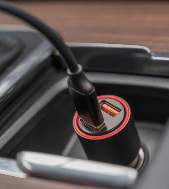 FOREVER Adaptateur Voiture 2 Ports USB QC3.0 Rapide 30W