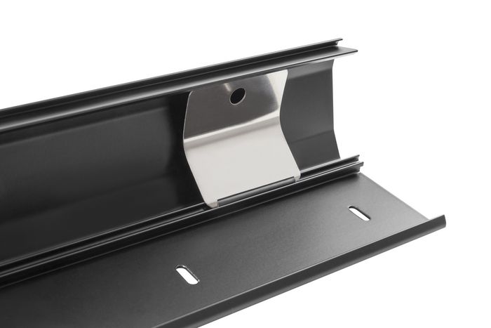 Vivolink Cache-câble en aluminium noir 110x6x2cm Vivolink Cache-câble en aluminium noir 110x6x2cm