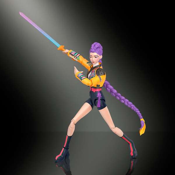 Mattel Guerreras K-Pop Rumi Poupée Articulée 15Cm