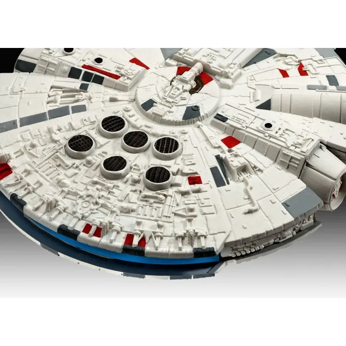 Revell - Maquette Star Wars Faucon Millenium - Kit complet avec colle et peintures - Modèle détaillé avec cockpit et antenne mobile