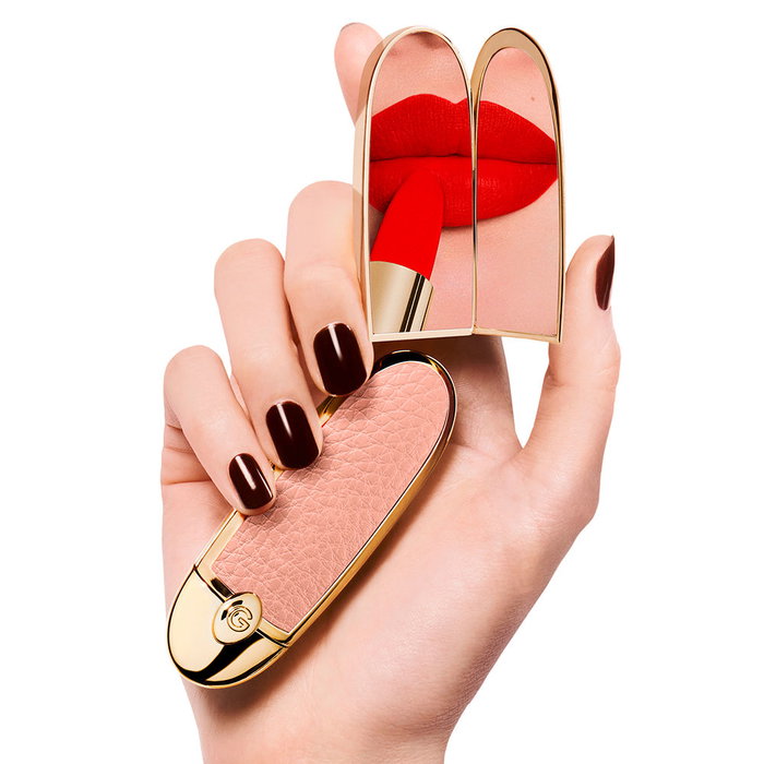 Guerlain Rouge G Rouge à Lèvres Rechargeable - Écrin Doré, Formule Nourrissante avec 89% d'Ingrédients Soin - Satin ou Velours Mat, Personnalisable