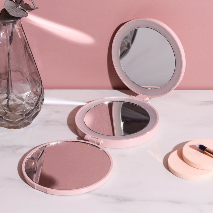 Cosmetic Club Miroir LED Triptyque avec Agrandissements x1, x5, x7