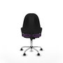 Chaise de bureau Algarra avec mécanisme de contact permanent de base, rembourrée de tissu violet. Équipée d'une base chromée, d'accoudoirs fixes et de roulettes pour parquet