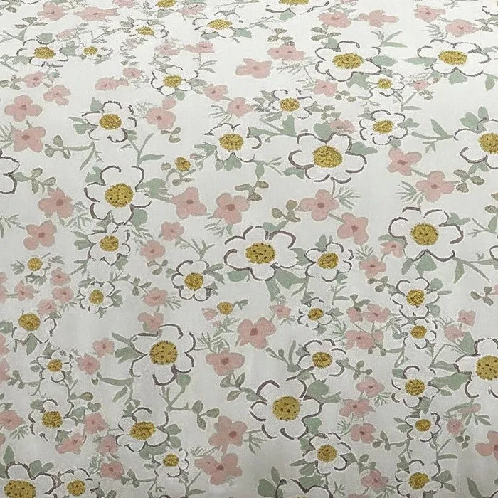 Today Parure de lit imprimé floral type Liberty TODAY SUNSHINE, 260 x 240 cm Today Parure de lit imprimé floral type Liberty TODAY SUNSHINE, 260 x 240 cm