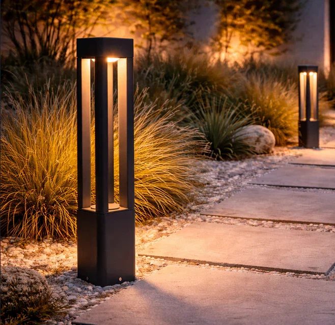 Chesapeake Lampadaire LED Extérieur IP54 SL16-083B_G-WW - 10W, 648Lm, 2700K Chesapeake Lampadaire LED Extérieur IP54 SL16-083B_G-WW - 10W, 648Lm, 2700K