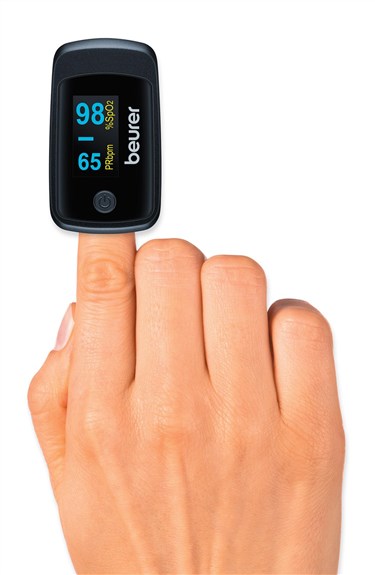 Beurer PO-45 Oxymètre de Pouls - Oxymètre Sportif de Doigt pour Mesure du Saturation en Oxygène et Fréquence Cardiaque - Compatible Haute Altitude, Alpinisme, Ski