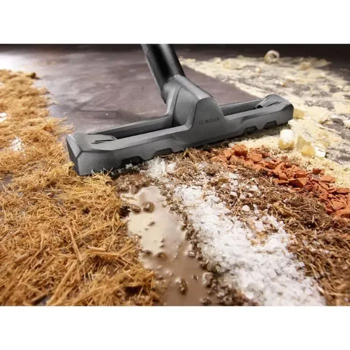 Bosch UniversalVac 15 Aspirateur eau et poussière 1000W 15L avec fonction soufflerie