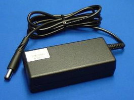 HP AC Smart pin slim power adapter (65-watt)