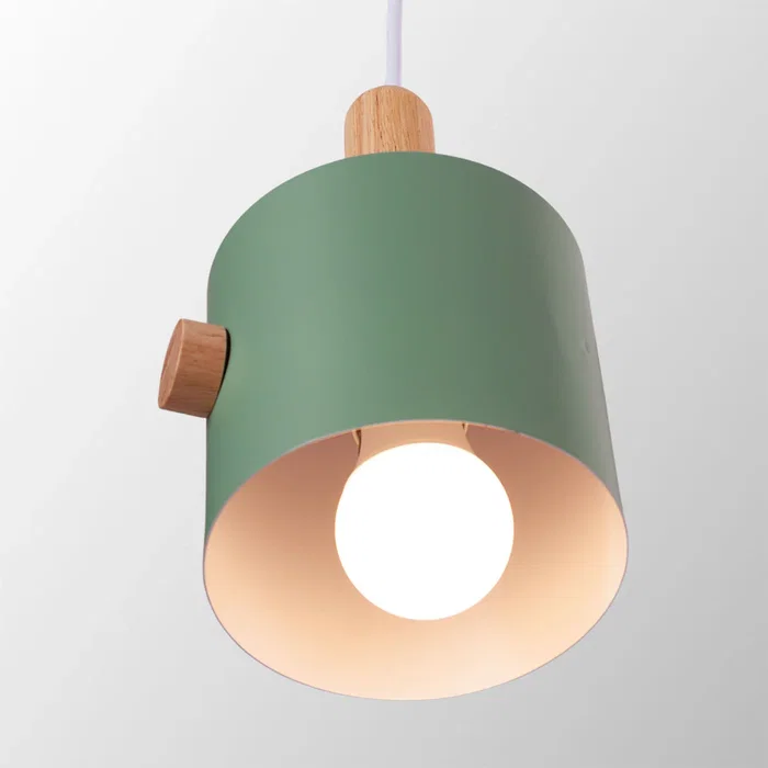 Lampe Suspendue "Scarlet" SKD-P1014-S Métal Bois Hauteur Réglable Design Moderne Lampe Suspendue "Scarlet" SKD-P1014-S Métal Bois Hauteur Réglable Design Moderne