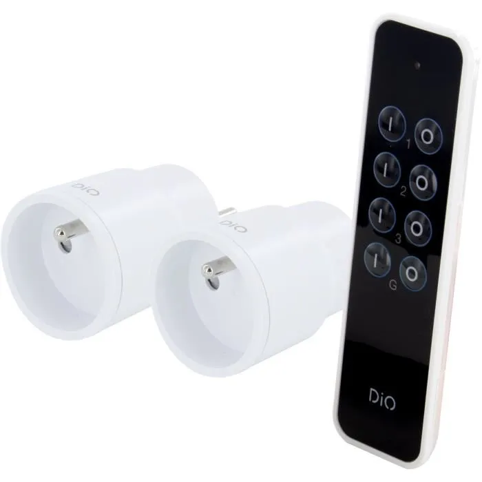 Dio Connected Home Kit Prise Connectée DiO - 2 Prises Nano et Télécommande - Contrôle à Distance, 2300W Max, Compatible Smartphone