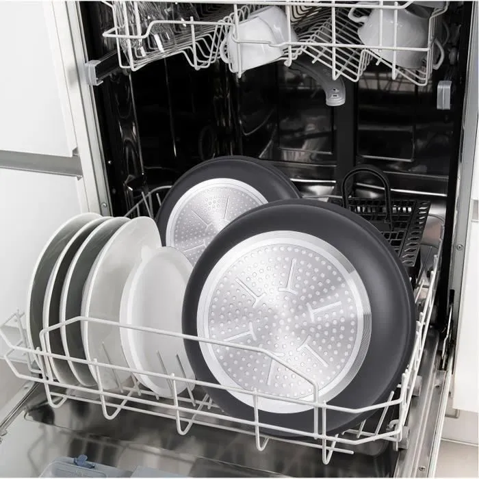 Arthur Martin AM3950 Batterie de Cuisine 16 Pièces en Aluminium avec Poignées Amovibles pour Tous Feux Dont Induction (3 Poêles, 2 Casseroles, Sauteuse, Crêpière) Arthur Martin AM3950 Batterie de Cuisine 16 Pièces en Aluminium avec Poignées Amovibles pour Tous Feux Dont Induction (3 Poêles, 2 Casseroles, Sauteuse, Crêpière)