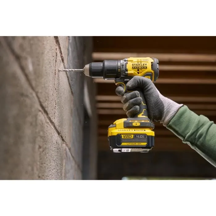 Stanley Fatmax Perceuse-visseuse à percussion sans fil 18V Brushless - 60 Nm - 2 batteries 4 Ah - Mandrin 13 mm - Réf. SFMCD715M2K-QW