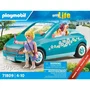 Playmobil 71809 - Cabriolet My Life avec jeunes filles et perche à selfie, 30 pièces, Jouet enfant dès 4 ans