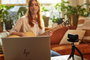 HP 965 - Webcam de diffusion 4K avec autofocus intelligent, optimisée par IA HDR et certifiée Zoom - Cache de confidentialité magnétique