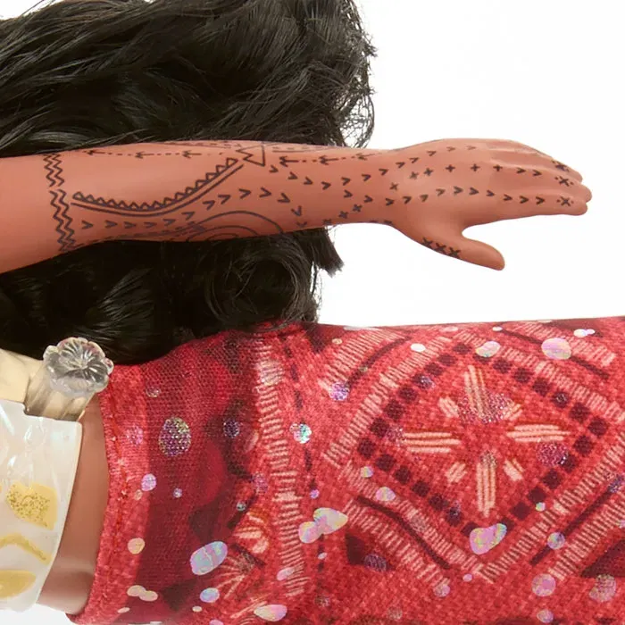 Disney Princess Poupée Vaiana Nageuse JFF09 - Vaiana 2 - Corsage Magique qui Change de Couleur au Contact de l'Eau avec 15 Accessoires, 8 cm, à Partir de 3 Ans