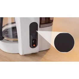Bosch TKA2M111 Cafetière Filtre MyMoment Blanche 1,25L (10/15 tasses) - Verseuse en verre - Système anti-gouttes - Arrêt automatique - 1100 W