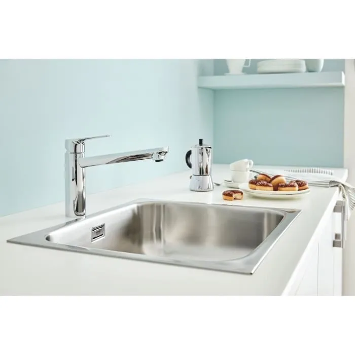 Grohe 31717000 Robinet de cuisine StarLight Chrome, monotrou, bec pivotant, avec mousseur économique d'eau et bonde inclus Grohe 31717000 Robinet de cuisine StarLight Chrome, monotrou, bec pivotant, avec mousseur économique d'eau et bonde inclus