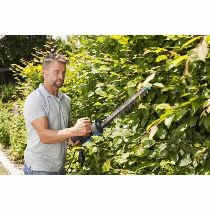 Gardena EasyCut 420/45 Taille-haies électrique 420W 45 cm