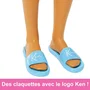 Barbie Poupée Ken Plage HPL74 - Poupée blonde en short de bain bleu avec accessoires de plage, pour enfant 3 ans et plus