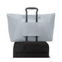 TUMI Sac à main Voyageur en cuir bleu halogen 146589A311