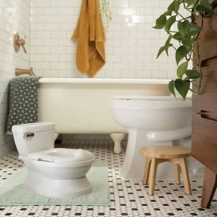 Ingenuity Mini Toilette enfant avec Réducteur de Toilette, Chasse d'eau musicale et rangement, Blanc Ingenuity Mini Toilette enfant avec Réducteur de Toilette, Chasse d'eau musicale et rangement, Blanc