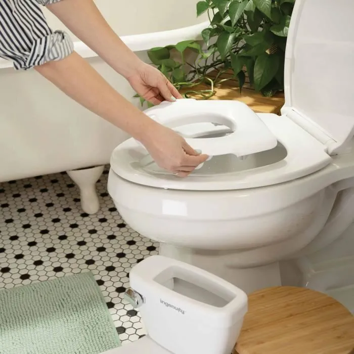 Ingenuity Pot d'apprentissage My Size Potty Pro, blanc, chasse d'eau musicale, rangement lingettes et réducteur inclus, pour enfant 18 mois+