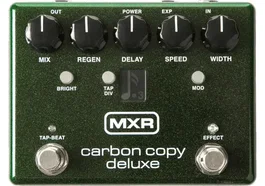 MXR® Carbon Copy Deluxe