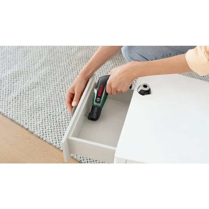 Bosch 06039E0001 Visseuse-Dévisseuse Sans Fil IXO 7 Home and Garden 3,6 V avec Batterie Li-Ion 2 Ah et Mallette de Transport