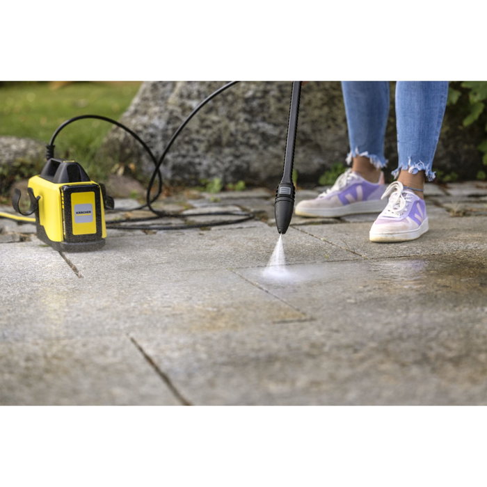 Karcher OC 6-18 Nettoyeur mobile moyenne pression - Batterie 18V / 2,5 Ah + chargeur inclus