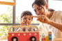 Goula Jeu 1 to 5 Bus - Jeu éducatif en bois avec 5 animaux à placer dans l'autobus - Jouet pour enfants à partir de 18 mois