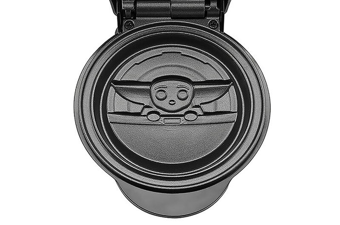 Select Brands Mini Gaufrier Star Wars The Mandalorian The Child 17 x 13,1 x 9,1 cm Prise Européenne