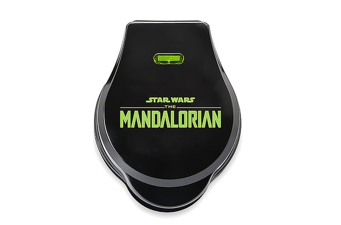Select Brands Mini Gaufrier Star Wars The Mandalorian The Child 17 x 13,1 x 9,1 cm Prise Européenne