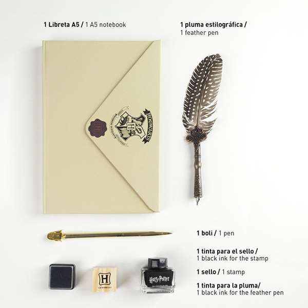 Cerdá - Set de papeterie calligraphie Harry Potter avec stylo plume et encre - 25 x 41 x 3 cm - Langues : espagnol, anglais, français