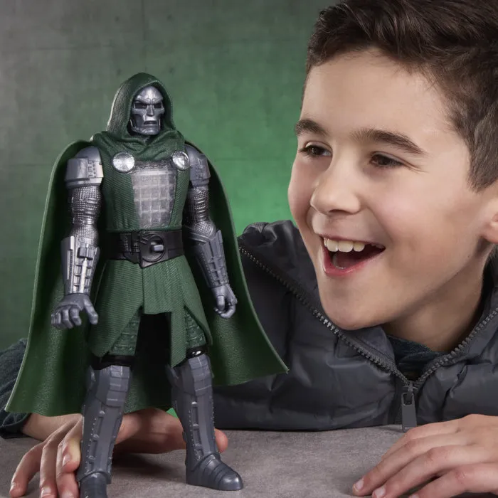 Hasbro Figurine Électronique Docteur Doom de 25 cm