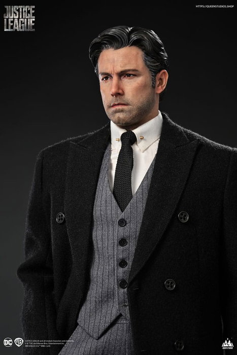 Justice League statuette 1/4 Bruce Wayne (Ben Affleck) 51 cm Justice League statuette 1/4 Bruce Wayne (Ben Affleck) 51 cm