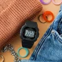 Casio Baby-G Urban - Montre homme digitale à fonction solaire, résistante aux chocs avec bracelet plastique noir et calendrier automatique