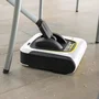 Kärcher KB 5 - Balai électrique sans fil - Autonomie 30 min sur sols durs (20 min sur tapis) - Compact et léger 1,2 kg - Brosse universelle et double articulation