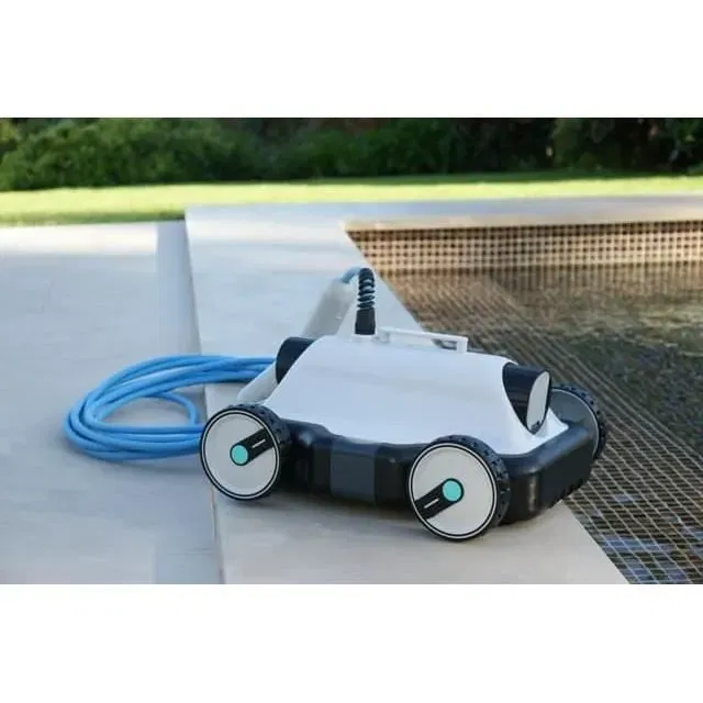Robopool Robot de piscine électrique autonome pour fond plat Bestway Mia, nettoyage jusqu'à 24 m², piscine hors-sol ou auto-portante Robopool Robot de piscine électrique autonome pour fond plat Bestway Mia, nettoyage jusqu'à 24 m², piscine hors-sol ou auto-portante