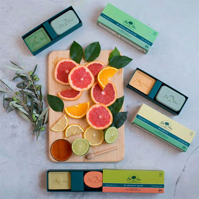 Dr. Tree Shampooing et Gel Douche Solides Hydratation Enfants Peaux Sensibles Étui 2 pièces