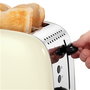 Russell Hobbs 26551-56 Tostador Colours Plus Crème - Grille-pain 2 Fentes Large avec Réglage Browning, Fonction Pain Surgelé, Caliente-brioches et Plateau Crumbs Amovible