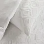 Today Essential - Parure de lit 2 personnes blanc effet tufté losange, Housse de couette 220x240 cm + 2 taies 63x63 cm, 100% polyester, Lavable 40°C