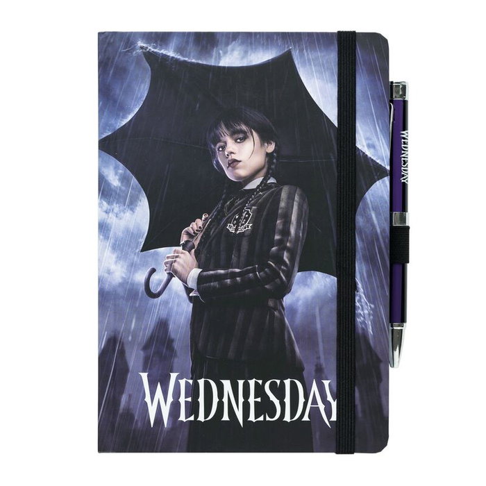 ERIK Carnet A5 premium + stylo projecteur Mercredi Addams ERIK Carnet A5 premium + stylo projecteur Mercredi Addams