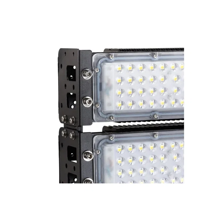 Bridgelux Projecteur LED modulaire 50W 120Lm/W IP66 Blanc froid 5000K, pour éclairage sportif intérieur et extérieur