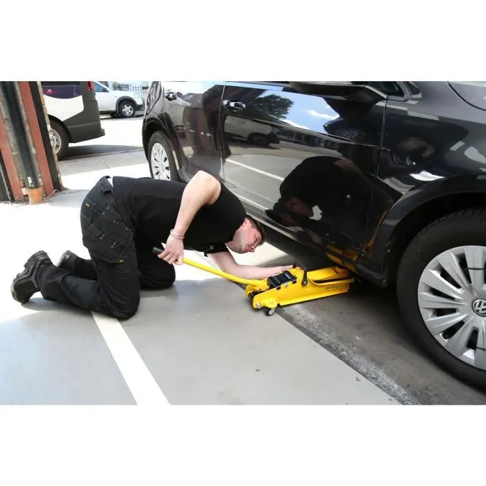 Stanley Cric 2 Tonnes STMT81251-1 - Hauteur mini 85 mm, hauteur maxi 381 mm - Cric voiture jaune pour garage et sécurité